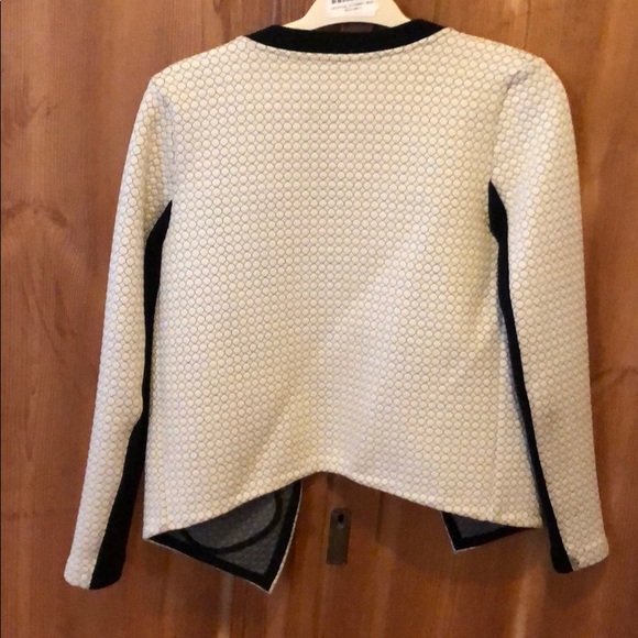 Club Monaco soft blazer so stylish and unique - Picture 6 of 6